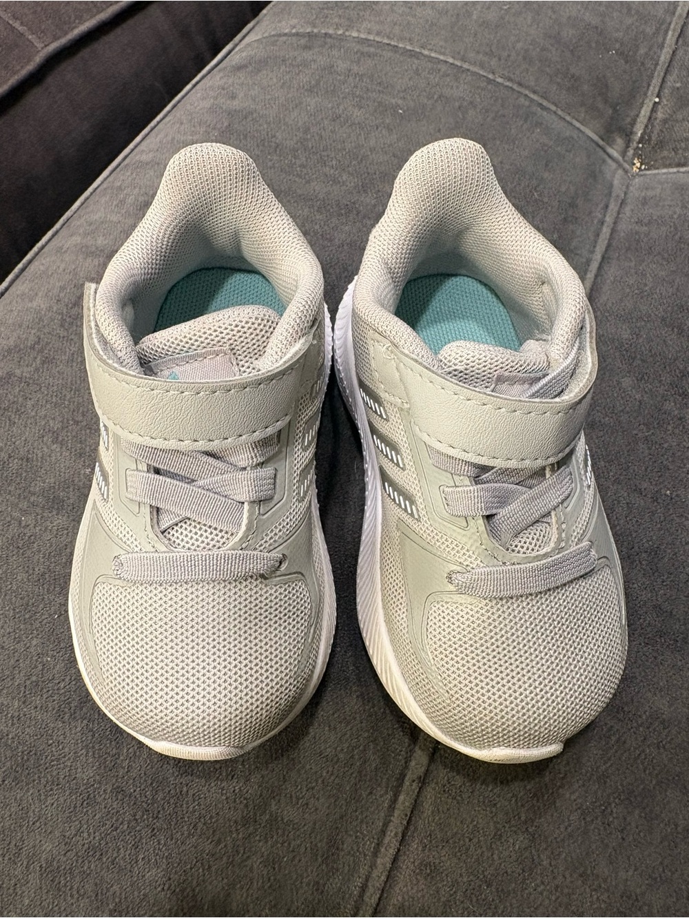 adidas Kids Light Gray Mesh Sneakers with Teal Insoles